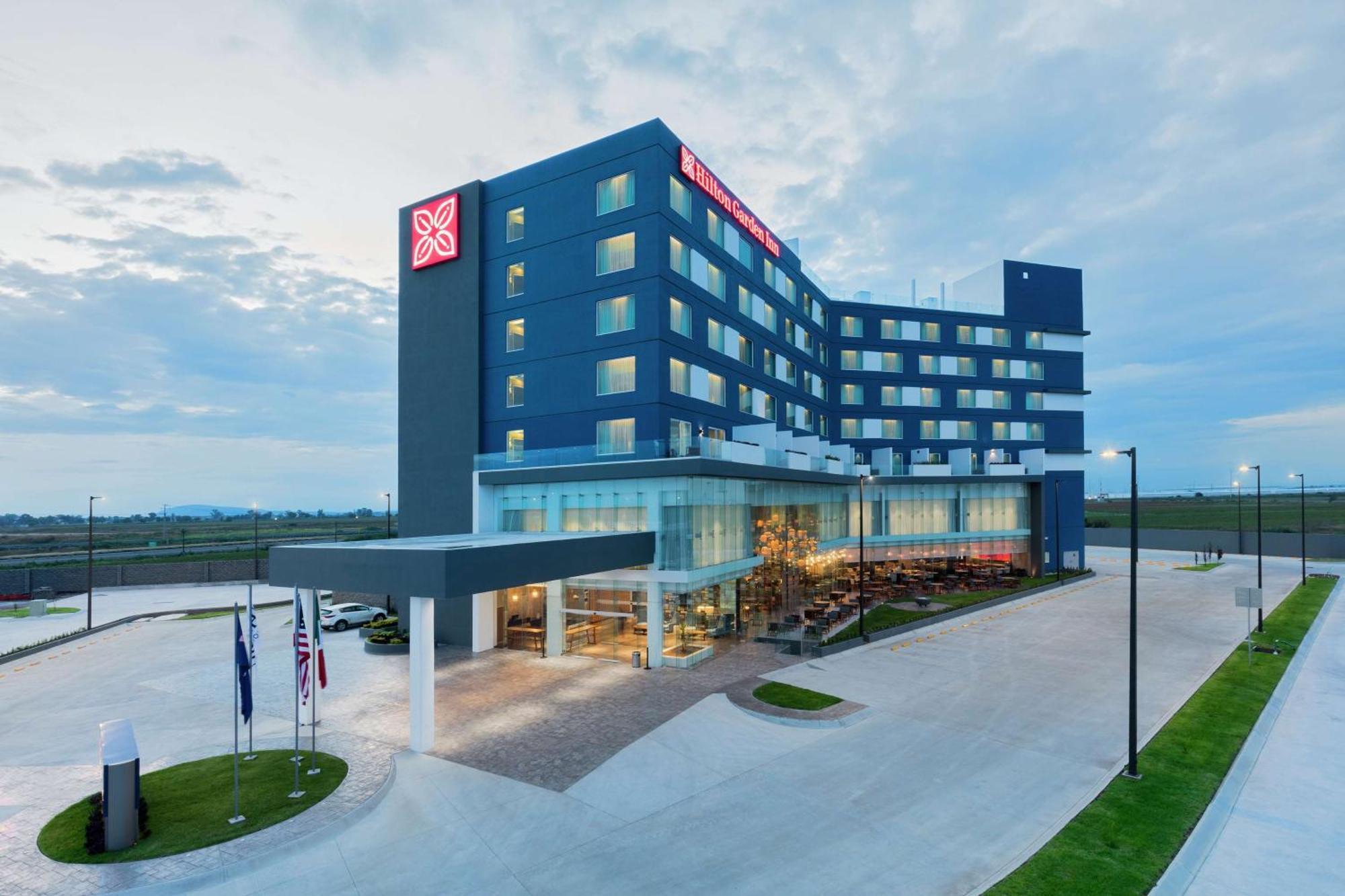 Hilton Garden 3*
